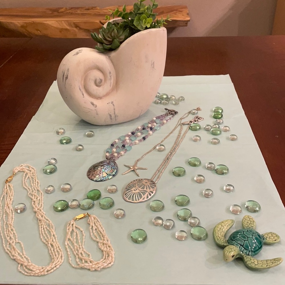 Seaside jewelry